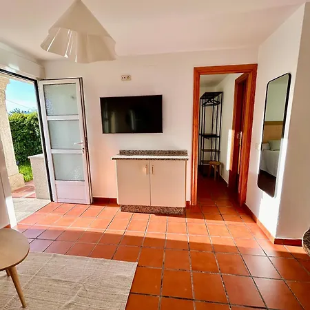 Apartment Coqueto En Con Jardin Y Parking *
